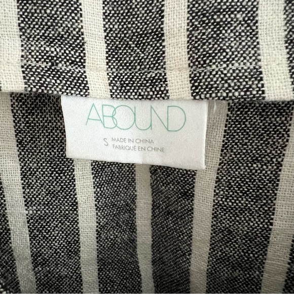 grey/gray and white striped tank top size small - Picture 3 of 4